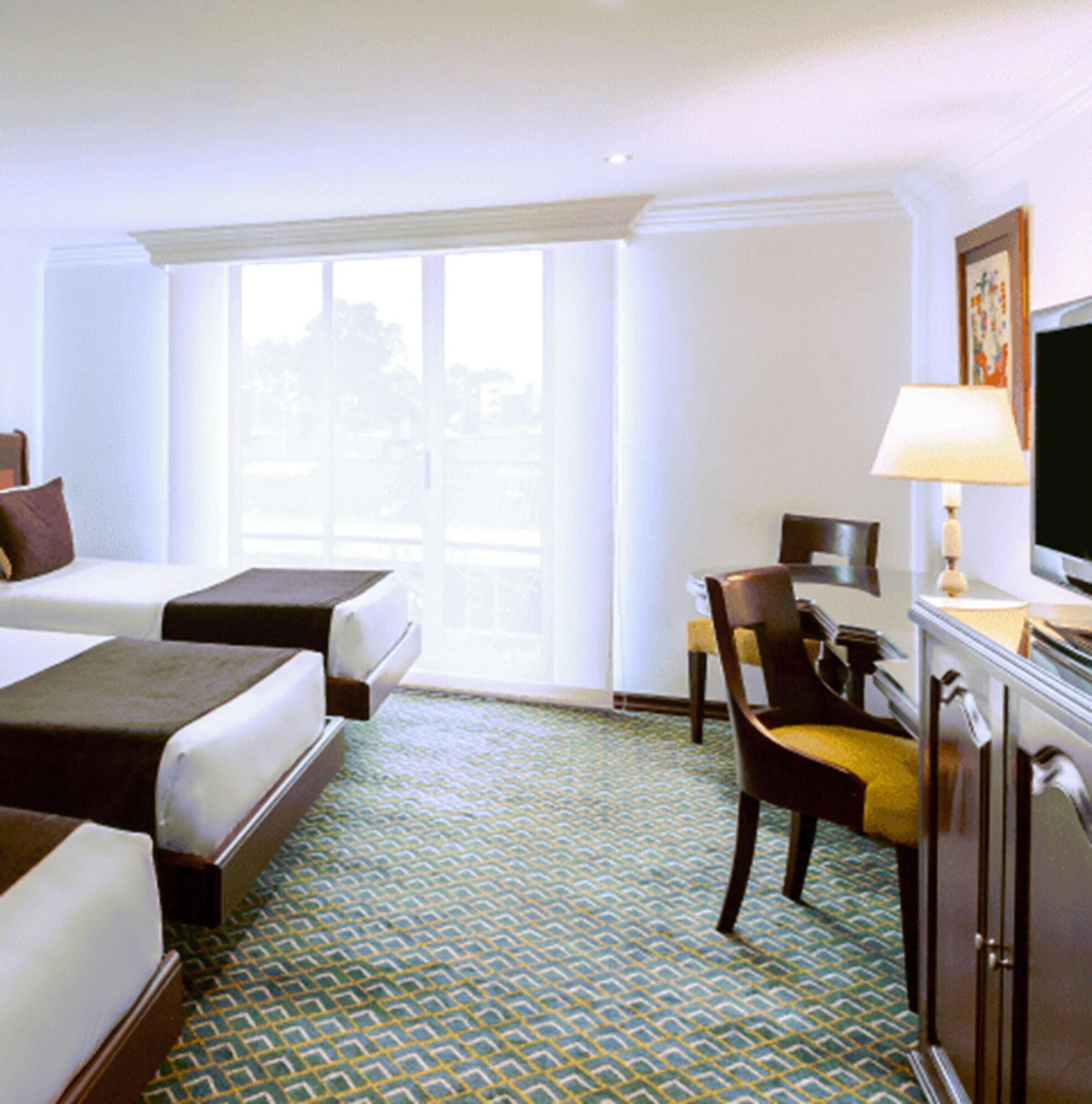 Hotel Embassy Park Bogota Luaran gambar